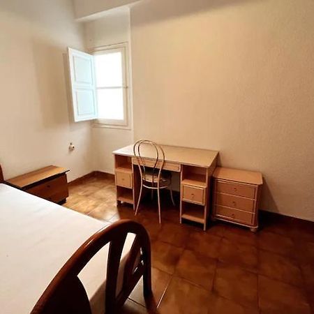 Comfortable Room - Habitacion Acogedora Valence Extérieur photo